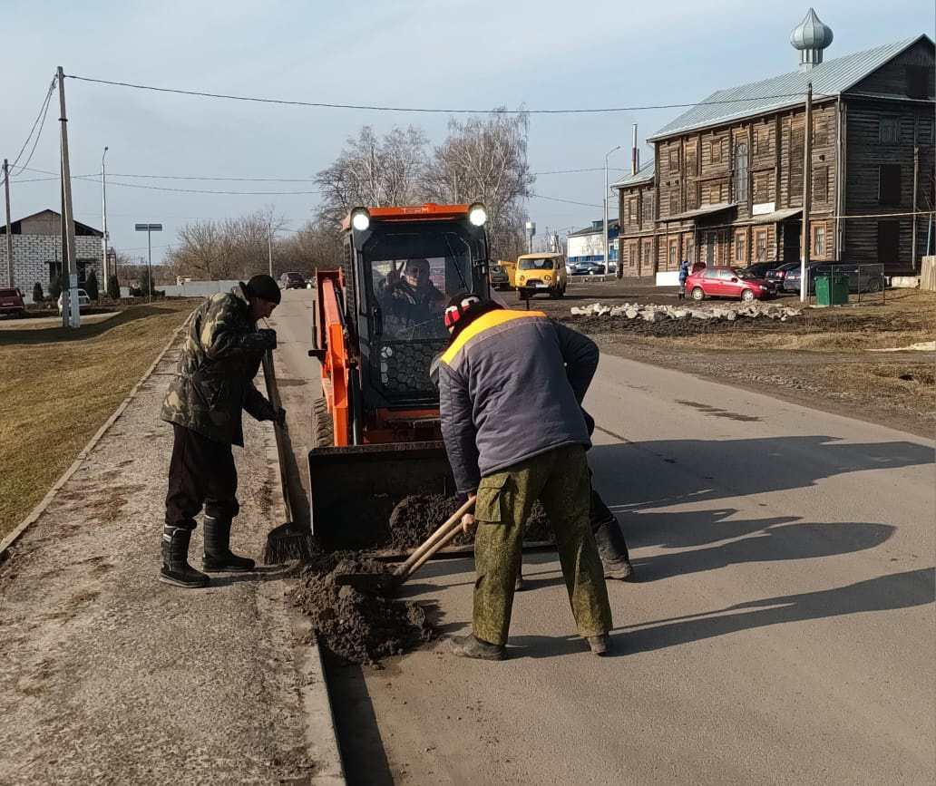 Наведение порядка в поселке.