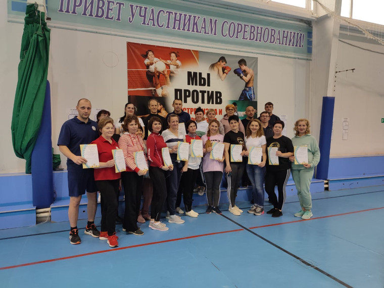 25 ноября на базе МКУ "Вейделевский ФОК" прошел Фестиваль ВФСК ГТО VIII-IХ ступени (40-59 лет). 25 ноября на базе МКУ "Вейделевский ФОК" прошел Фестиваль ВФСК ГТО VIII-IХ ступени (40-59 лет).